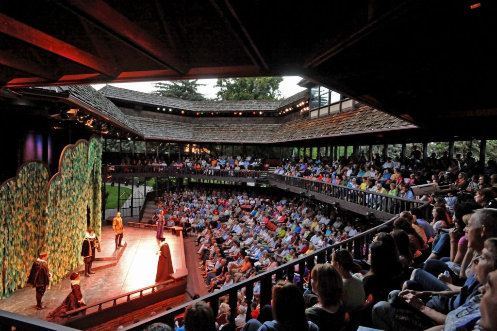 Crowd at the Shakespeare Festival